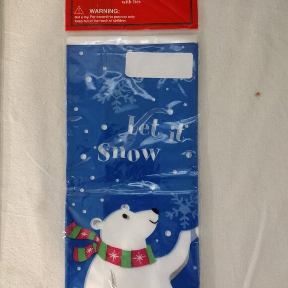 LOT OF 4 – NIP 4 Packages of Christmas Cellophane Bags - Picture 2 of 4